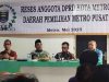 Anggota Komisi III DPRD Kota Metro, Yusron Fauzi Saleh, menyerap Beragam Keluhan dan Aspirasi Warga